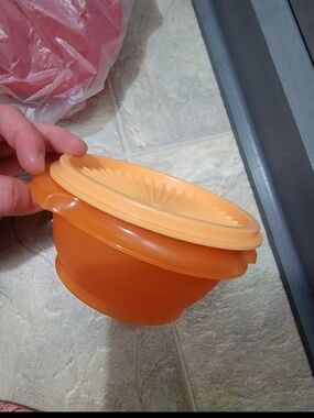 Tupperware Orange Plastic Food Storage Bowl with Pale Orange Lid